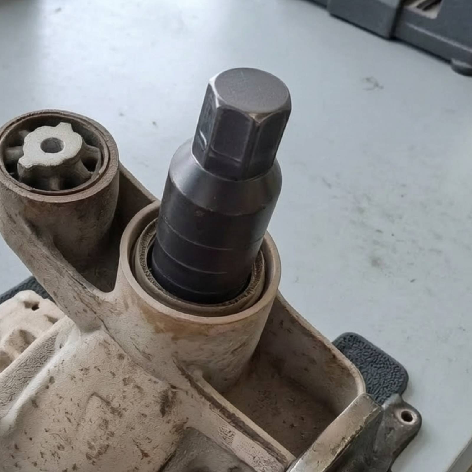 Spanner Socket with Tabs Matte - Auto Repair Shop 评论和价格